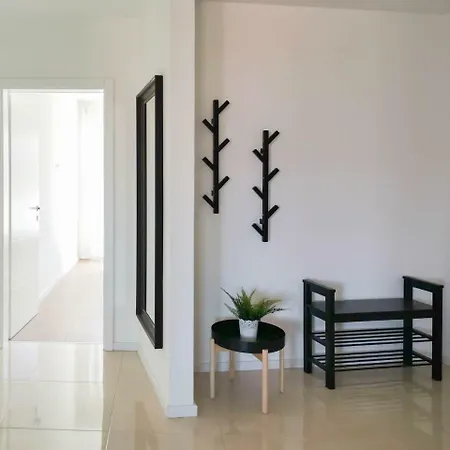 アパート Lavanda 3