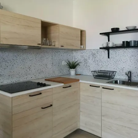 Lavanda 3 Apartment *